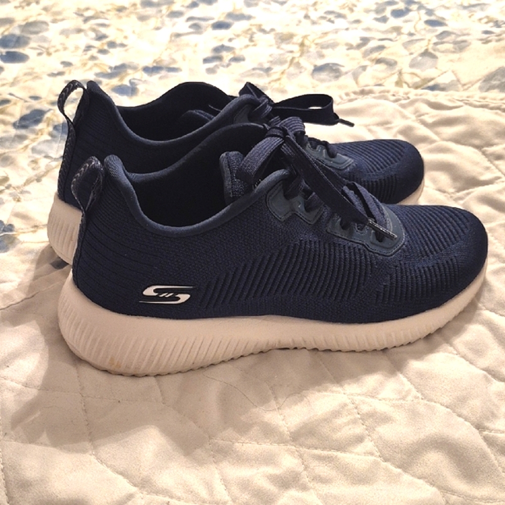Skechers Dark Blue Athletic Shoes